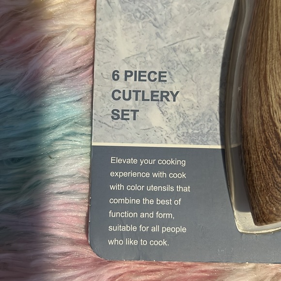 CWC 6 piece Cutlery Set - Picture 3 of 5